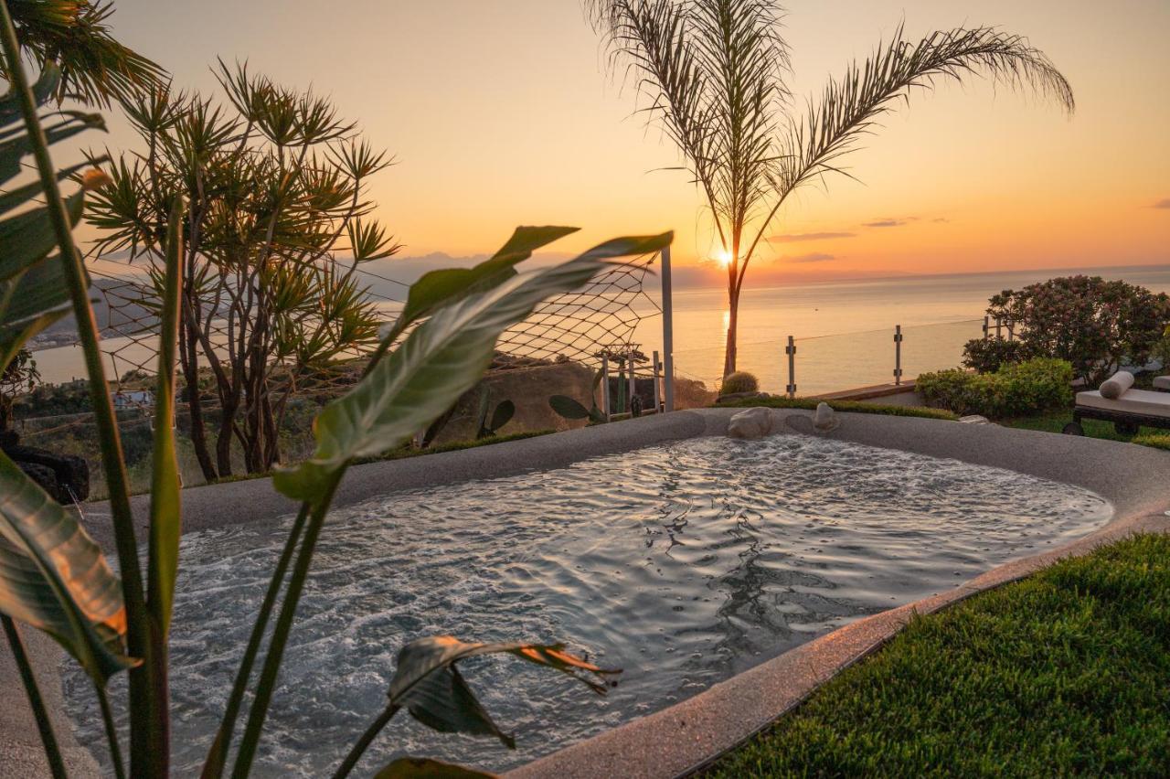 Villa Zagara Garden Spectacular Sea View In Taormina Eksteriør billede