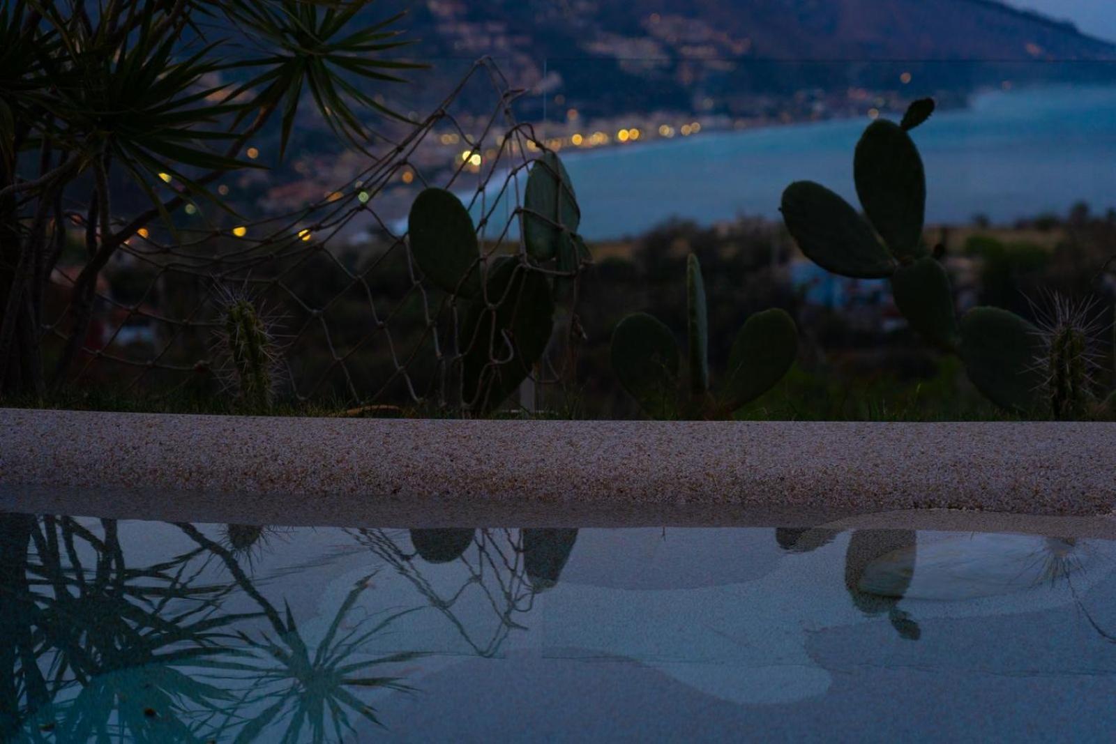 Villa Zagara Garden Spectacular Sea View In Taormina Eksteriør billede